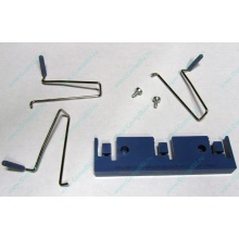 Фиксатор для 5.25" устройств серверных корпусов HP с тремя металлическими защелками (Воскресенск)