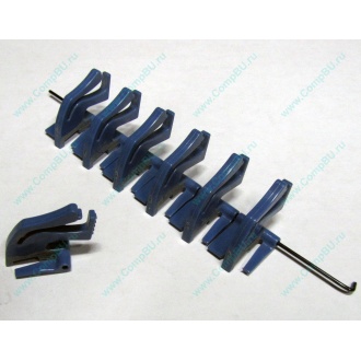 Пластиковые защелки от серверов HP для планок-заглушек PCI (Воскресенск)